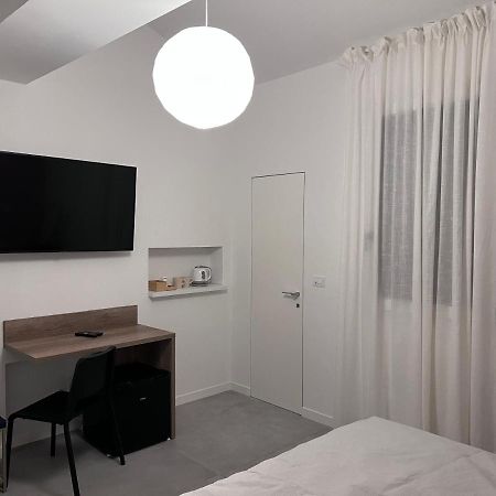 Quiet Room โบโลญญา ภายนอก รูปภาพ
