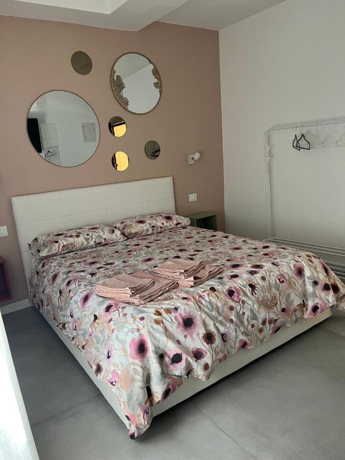 Quiet Room โบโลญญา ภายนอก รูปภาพ